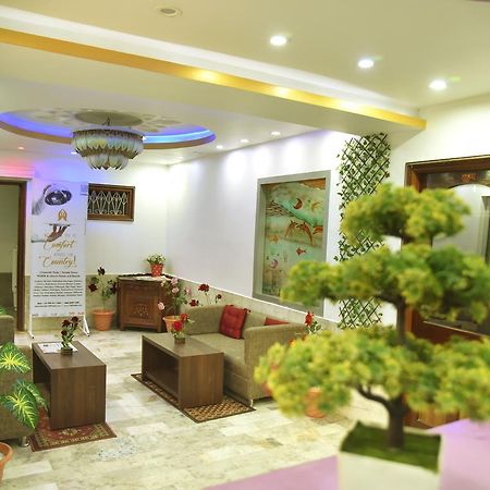 Rnb Select Vijay Delux Hotel Sultanpur  Bagian luar foto